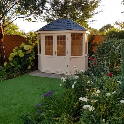 Happy customers - Hampshire extended summerhouse