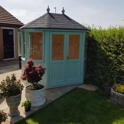 Happy customers - Hampshire extended summerhouse