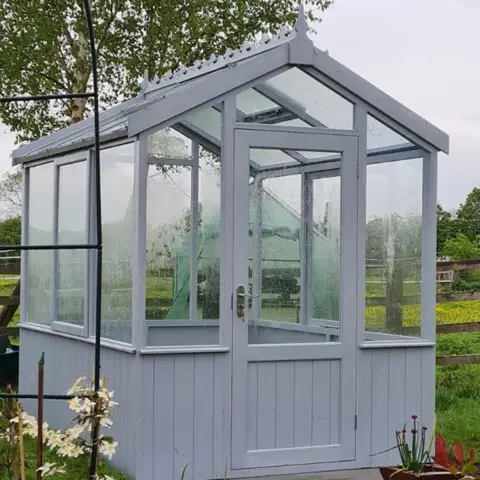 Happy customers Gloucestershire Greenhouse